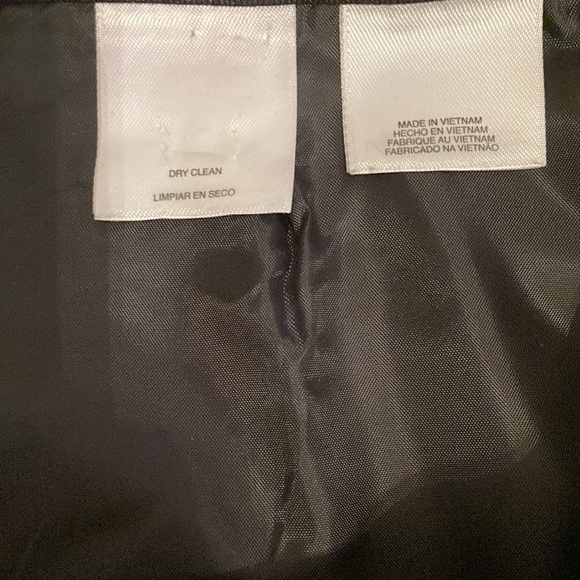 Le Suit Black & Red 2-pc Skirt Set - Picture 8 of 13